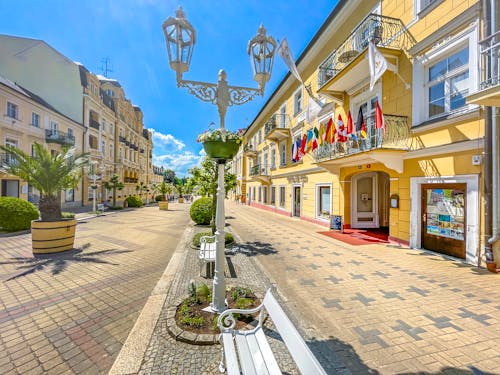 Franzensbad - Kurhotel Drei Lilien - Aussenansicht &ndash; &copy; Kurhotel Drei Lilien Franzensbad