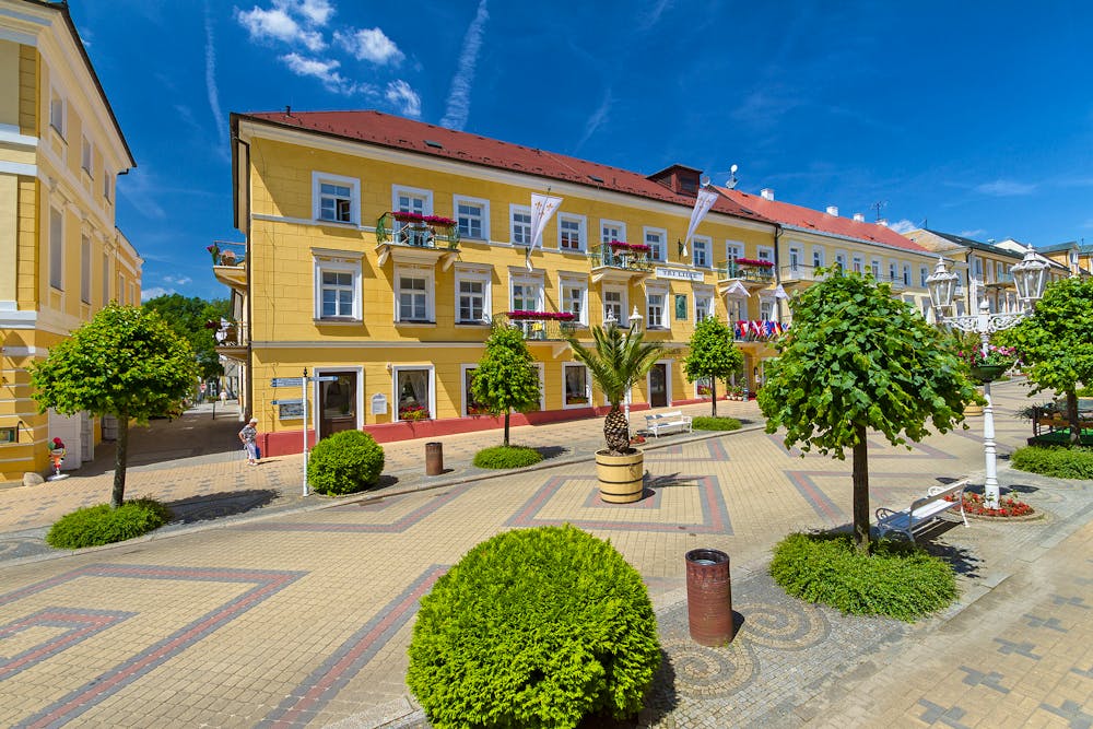 Franzensbad - Kurhotel Drei Lilien - Aussenansicht &ndash; &copy; P22