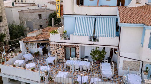 Su Barchile Hotel Ristorante Orosei - Pizzeria Gluten Free – © © 2024 Bisou Wedding films