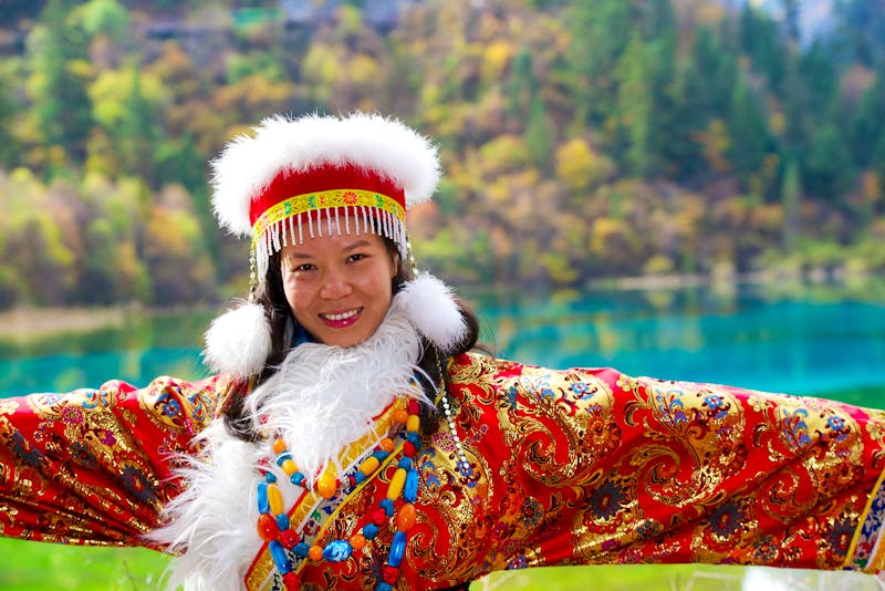 Frau des Dorfes der Zhuang Minderheit in Sichuan, China - ©Artwell - stock.adobe.com