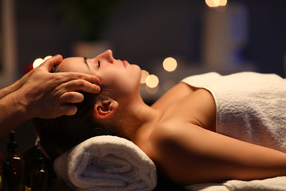 Massage Wellness &ndash; &copy; H_Ko - stock.adobe.com