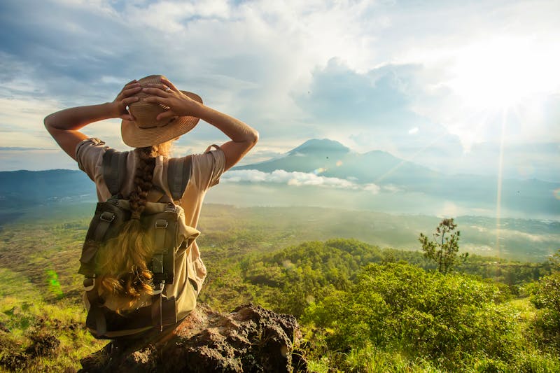 Sonnenaufgang am Vulkan Batur auf Bali  - ©Maygutyak - stock.adobe.com