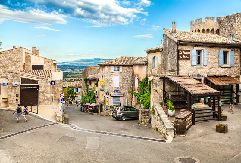 Straßen des Bergdorf Gordes in der Provence, Frankreich - ©olga demchishina - stock.adobe.com