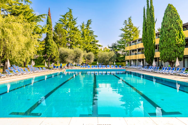 Außenpool im Hotel Palme Komplex in Garda – ©Franchetto Matteo