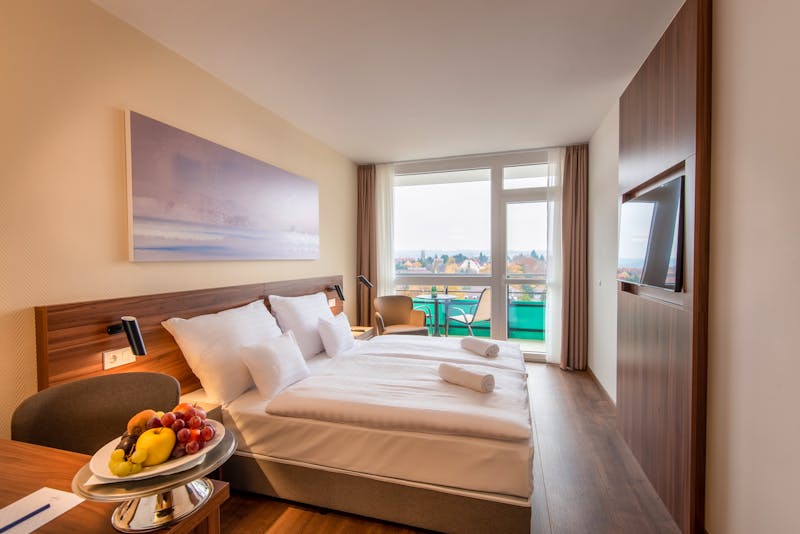 Zimmerbeispiel im Hunguest Hotel Panorama in Heviz – ©Hunguest Hotel Panorama