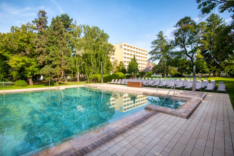Erlebnispool im Hunguest Hotel Helios in Heviz – ©Hunguest Hotel Helios