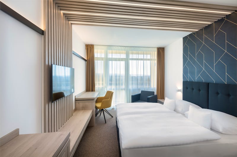Zimmerbeispiel im Hunguest Hotel Helios in Heviz – ©Hunguest Hotel Helios