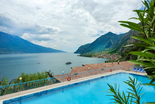 Pool im La Limonaia in Limone &ndash; &copy; Chincherini