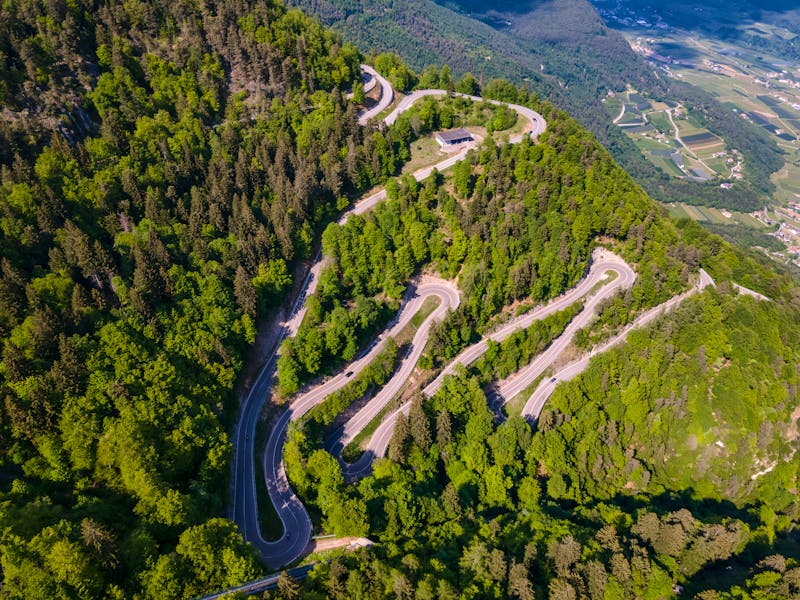 Mendelapass in Bonzen, Trentino  - ©Sidney vd Boogaard - Adobe Stock
