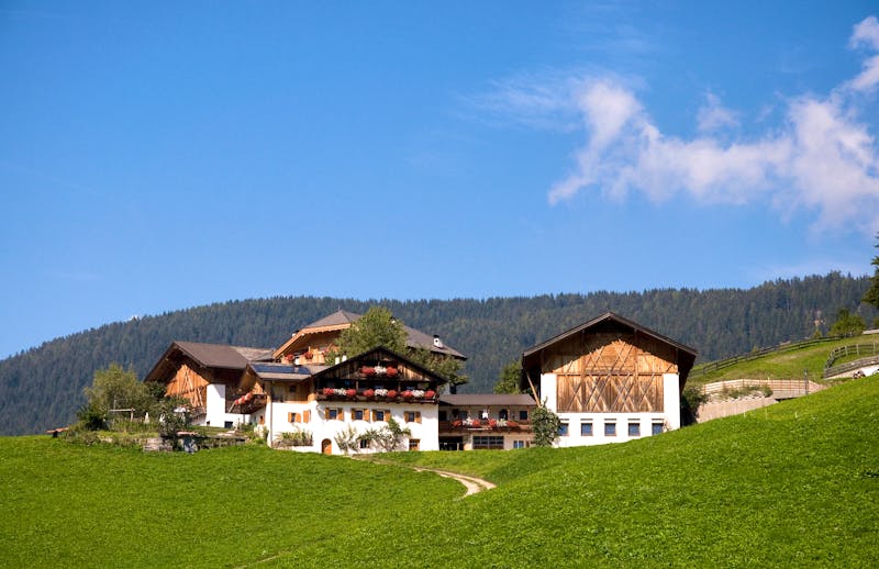 Bergbauernhof im Südtirol  - ©VRD - stock.adobe.com