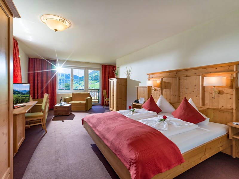 Zimmerbeispiel Komfort im Hotel Harfenwirt in Niederau – ©Christophorus Reiseveranstaltungs GmbH