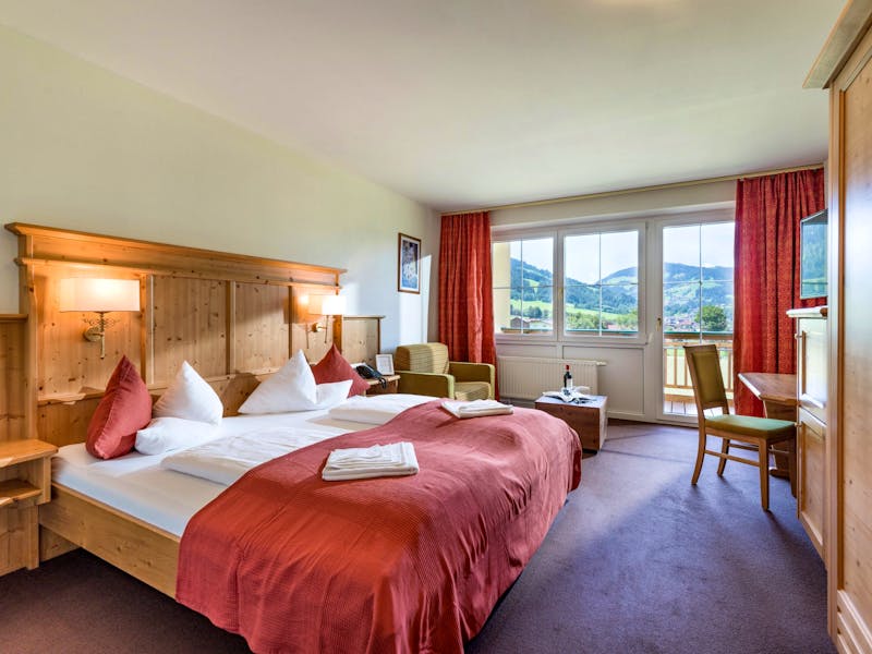 Zimmerbeispiel Komfort im Hotel Harfenwirt in Niederau – ©Christophorus Reiseveranstaltungs GmbH