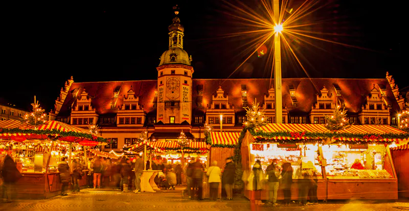 Leipzig Weihnachtsmarkt - &copy;panoramaphoto - stock.adobe.com