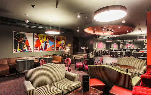 Grandhotel AMBASSADOR Karlsbad - Musikbar Kakadu &ndash; &copy; Grandhotel AMBASSADOR Karlsbad