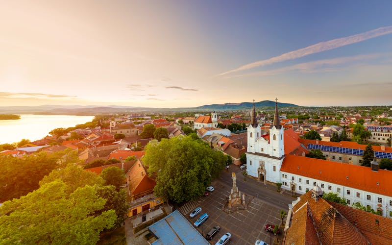 Barockstadt Vac, Ungarn - ©Geza Kurka - stock.adobe.com