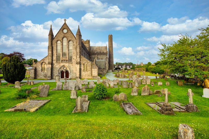 St. Canice’s Cathedral in Kilkenny, Irland - ©rudiernst - stock.adobe.com