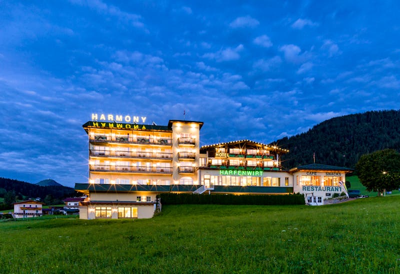 Außenansicht Hotel Harfenwirt – ©Christophorus Reisen