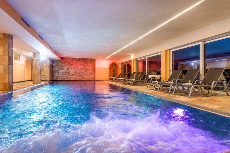 Schwimmbad im Hotel Harfenwirt – ©Christophorus Reisen