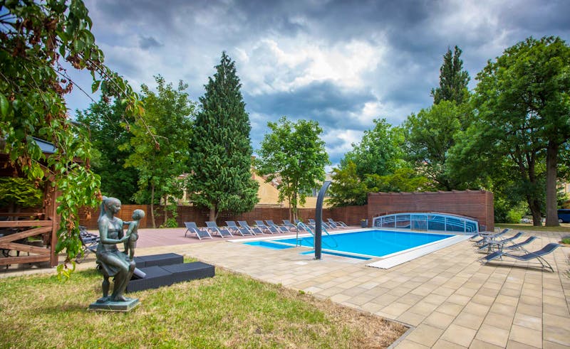 Franzensbad - Monti Spa Hotel - Außenpool – ©romanknedlik.com