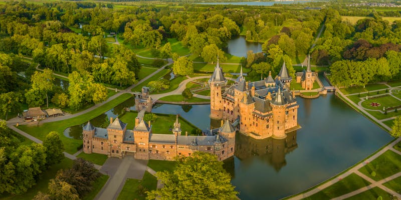 Kasteel de Haar in Utrecht, Niederlande  - ©snapshotfreddy - stock.adobe.com
