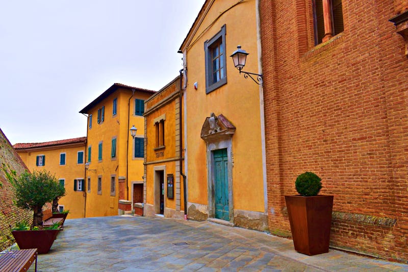 Lari mittelalterliches Dorf in der Toskana  - ©Simona Bottone - stock.adobe.com