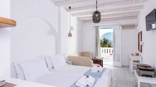 CYCLADIC ISLANDS HOTEL - Doppelzimmer – © SantoriniPictures