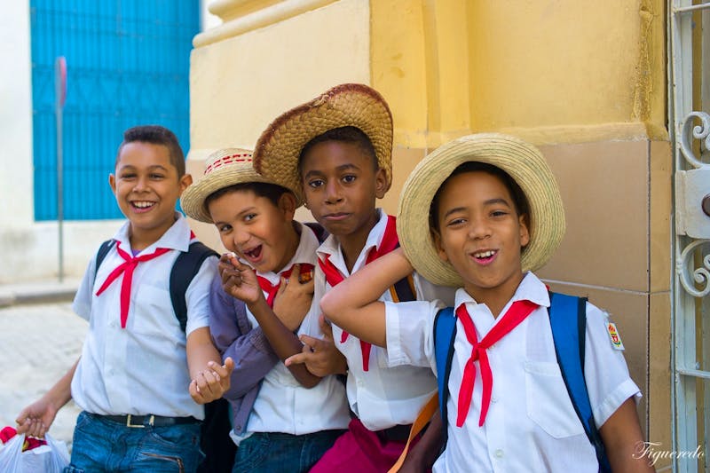 Schulkinder in Kuba - ©Figueredo/Senses of Cuba