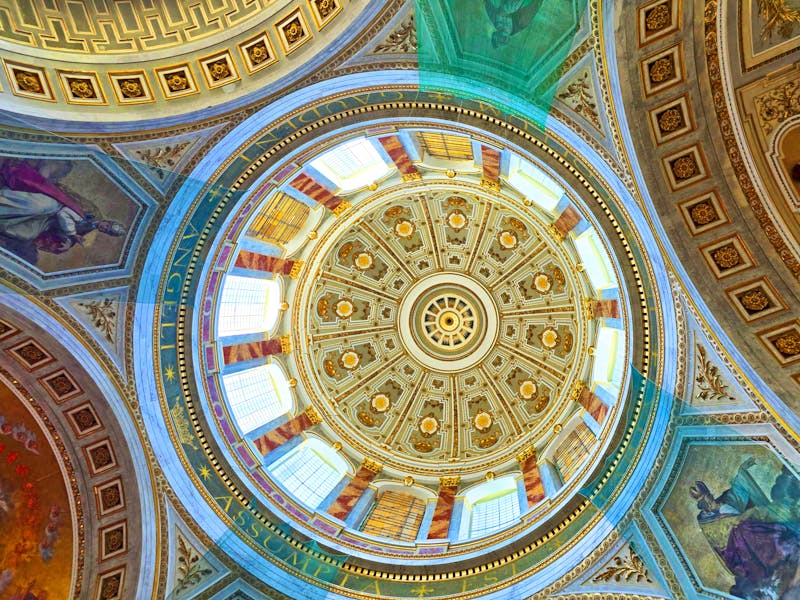 Kuppel der Basilika von Esztergom - ©Marion Kottlos - Eberhardt TRAVEL