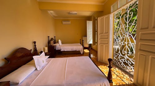 Zimmerbeispiel Casa Jose y Fatima – © https://joseyfatima.softr.app/galeria