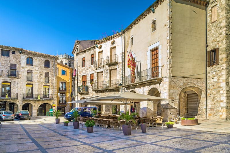 mittelalterliche Innenstadt von Besalu - ©borisb17 - stock.adobe.com