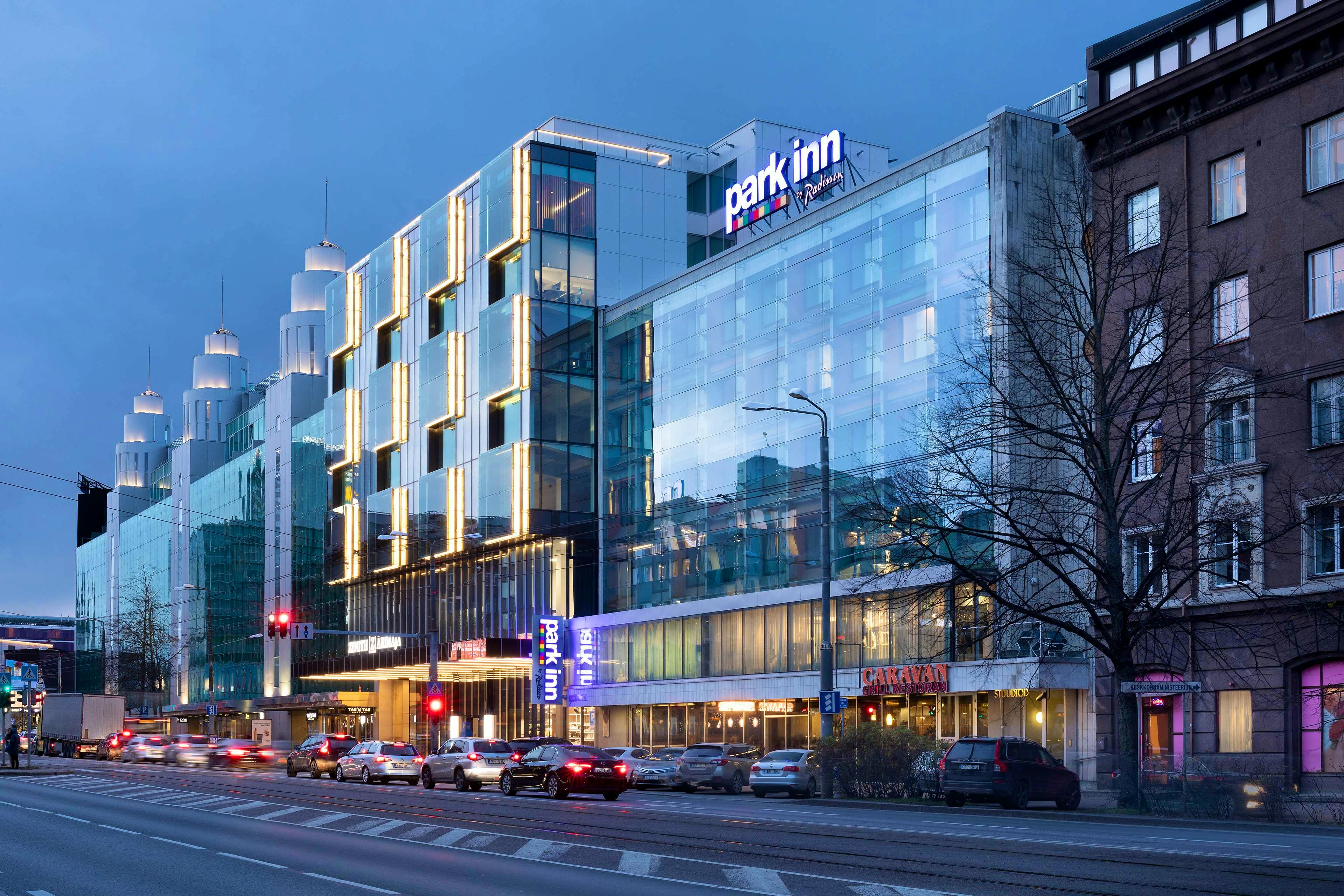 Park Inn by Radisson Central Tallinn in Tallinn, Estland - Hotel von außen &nbsp;&ndash;&nbsp;&copy;&nbsp;Park Inn by Radisson Central Tallinn