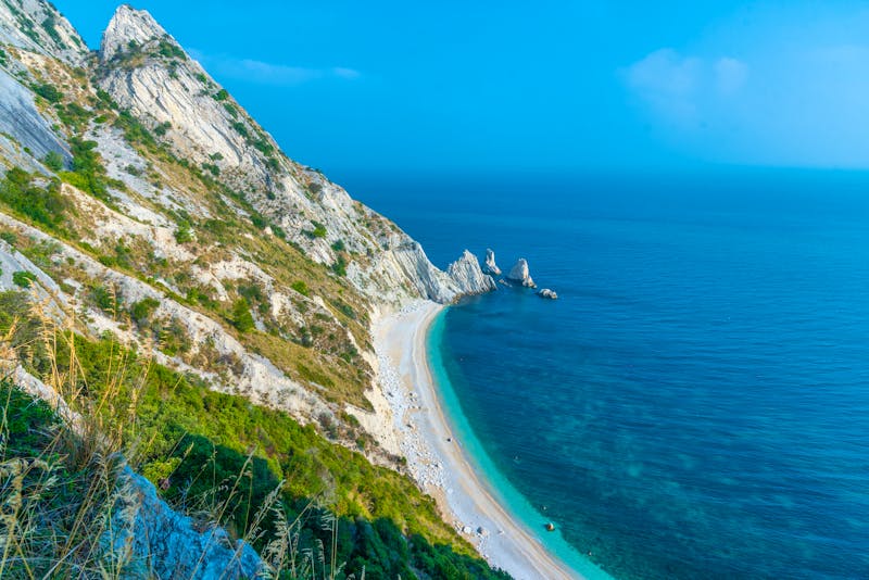 Strand delle Due Sorelle in Italien - ©dudlajzov - stock.adobe.com