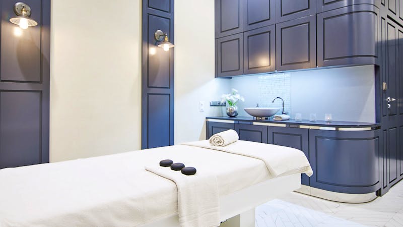 Anwendungsraum im Diune Hotel – ©Damian Przestrzelski