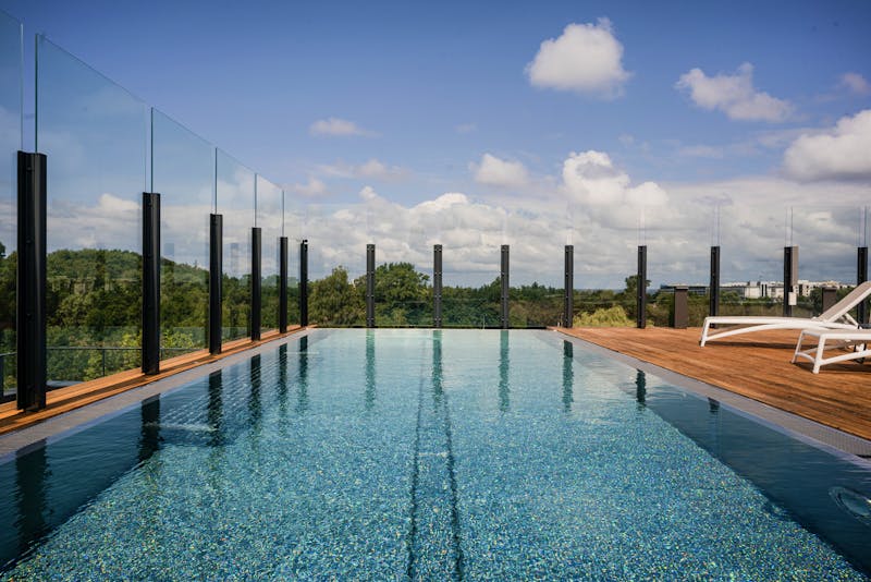 Pool auf der Dachterrasse im Radisson Resort Kolobrzeg – ©Zdrojowa Hotels