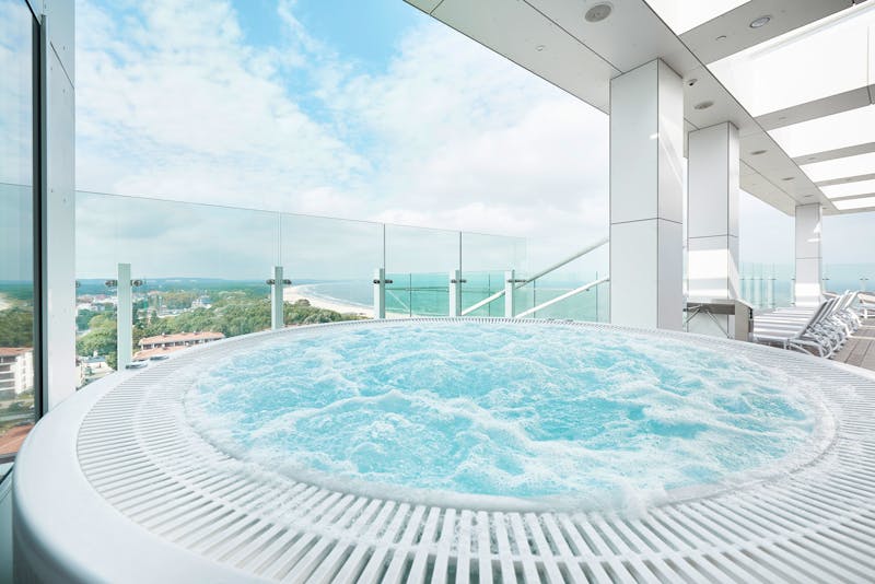 Sky Jacuzzi im Radisson Blu Resort, Swinoujscie – ©Zdrojowa Hotels