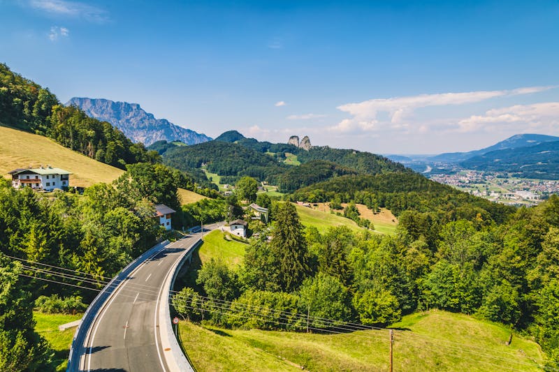 Fahrt nach Hallein im Tennengau im Bundesland Salzburg - ©Silvia Eder - stock.adobe.com