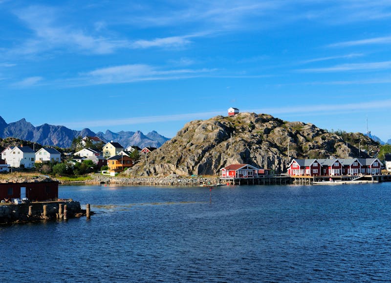 Hafen und Waterfront der Insel Skrova - Lofoten - ©Joerg - stock.adobe.com