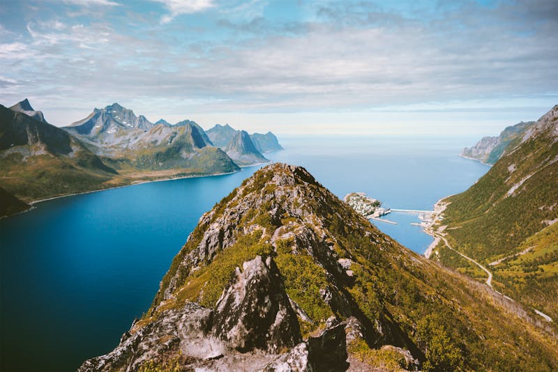 Gipfel des Riven auf der Insel Senja - ©EVERST - stock.adobe.com