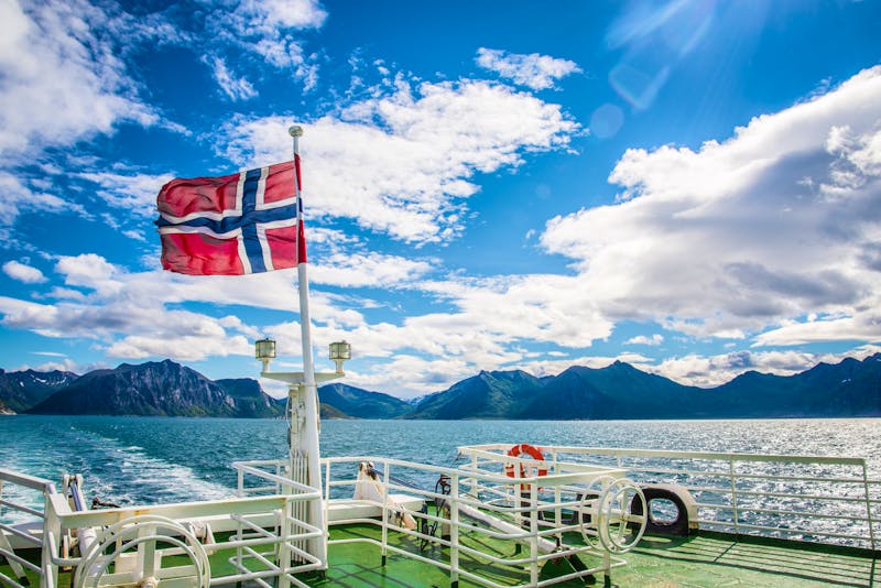 Autofähre Gryllefjord - Andenes  - ©lehvis - stock.adobe.com