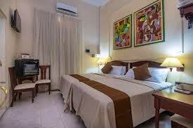 Zimmerbeispiel Vueltabajo&nbsp;&ndash;&nbsp;&copy;&nbsp;https://www.islazulhoteles.com/en/destinations/pinar-del-rio/hotel-vueltabajo