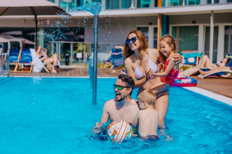 Außenpool im Sommer Hotel Linea Mare – ©copyright www marekkoprowski com