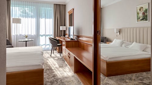 Zimmerbeispiel Standard plus im Hotel Carbona &ndash; &copy; Hotel Carbona