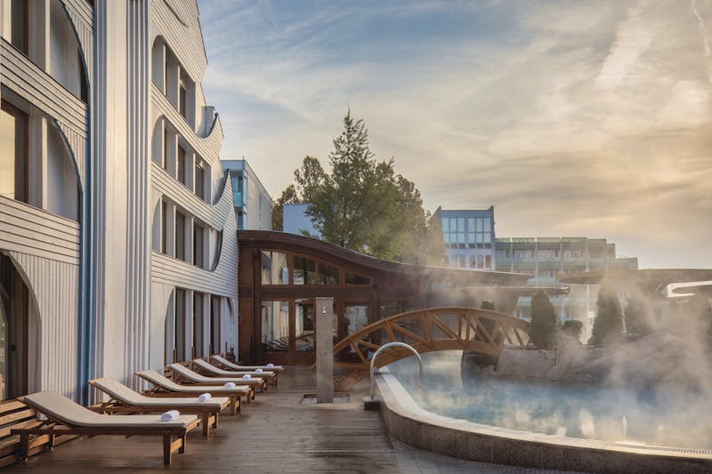 Außenpool Hotel Carbona – ©Hotel Carbona