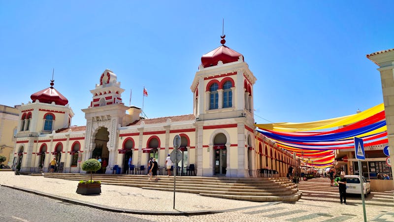 Markt von Loulé an der Algarve, Portugal - ©JeanFranois - stock.adobe.com