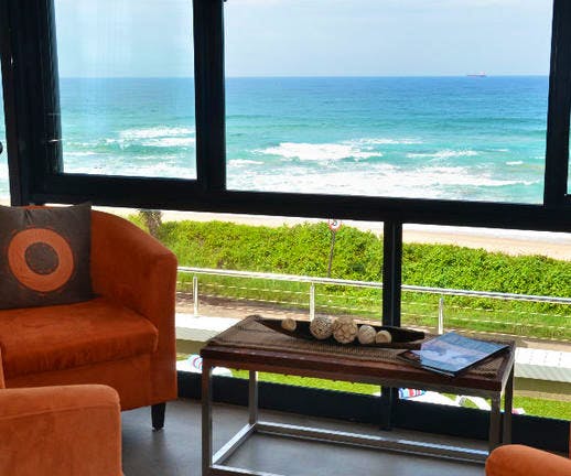 lounge Greenfire Ldge&nbsp;&ndash;&nbsp;&copy;&nbsp;GreenfireLodges - Terra Nova