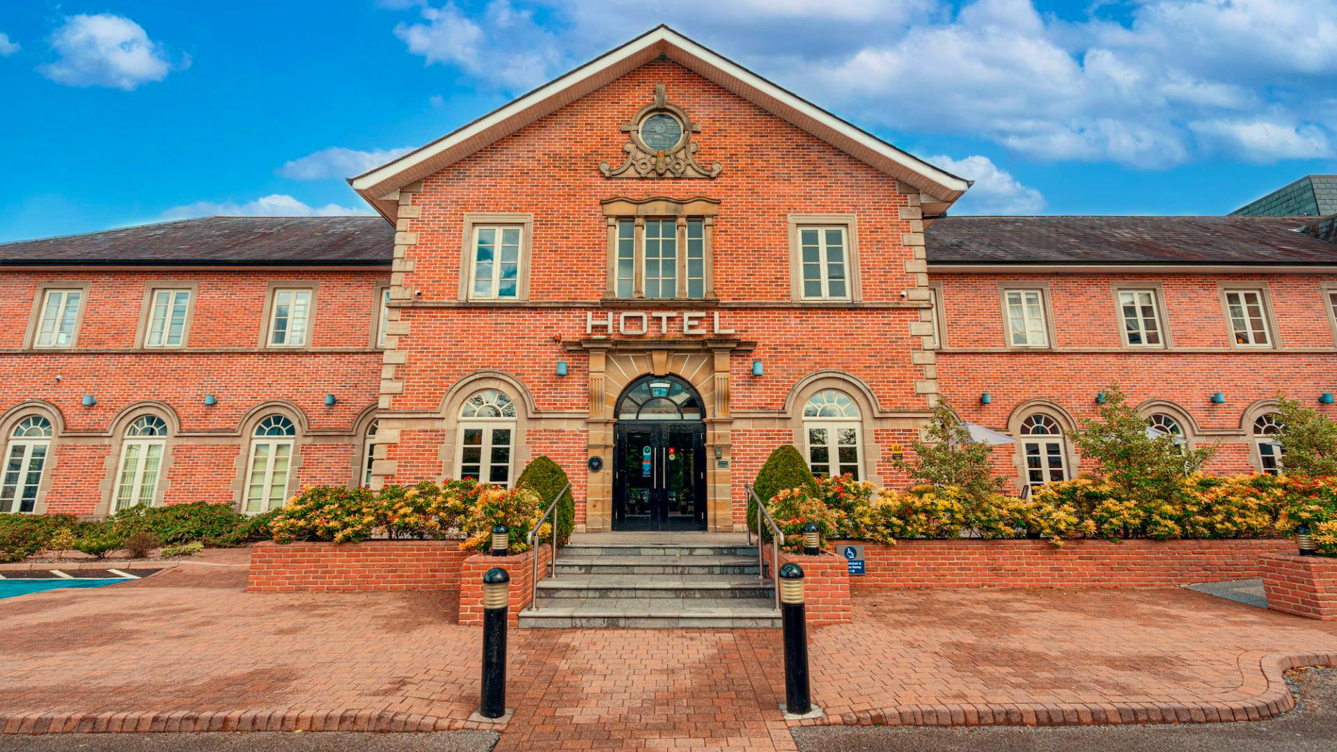  Cavan Crystal Hotel - Eingangsbereich&nbsp;&ndash;&nbsp;&copy;&nbsp; Cavan Crystal Hotel