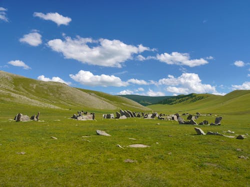 Mongolei Temeen Chuluu - Gräberfeld aus der Bronzezeit &ndash; &copy; Dr. Hendrik Rohland 