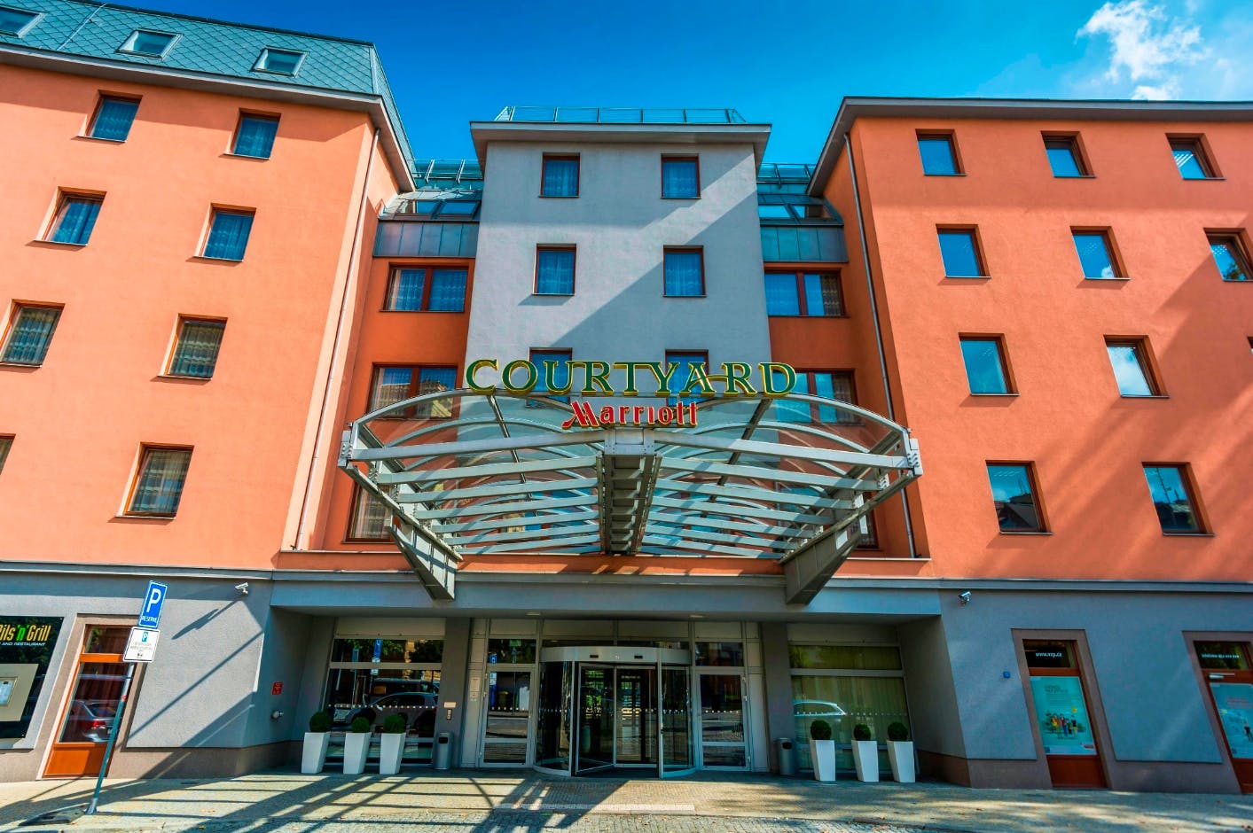 Courtyard by Marriott Pilsen in Pilsen, Tschechien - Hotel von außen &nbsp;&ndash;&nbsp;&copy;&nbsp;Courtyard by Marriott Pilsen