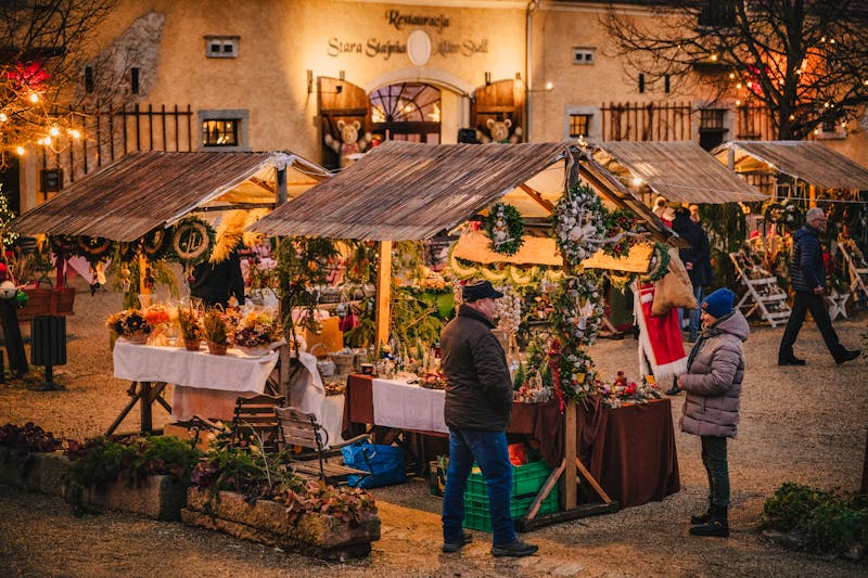 Adventsmarkt am Schloss Lomnitz bei Jelena Gora - ©Szymon Bialic - Schloss Lomnitz