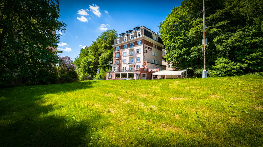Marienbad - Kurhotel Richard - Aussenansicht &ndash; &copy; Hotel Richard Marienbad